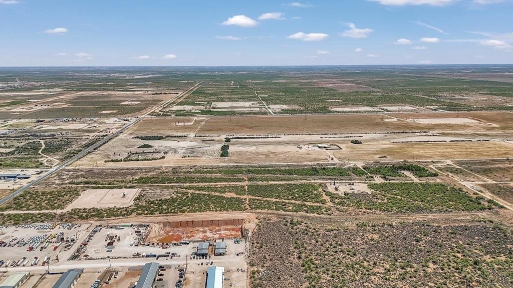 42.15 acres in Midland County - photo 2