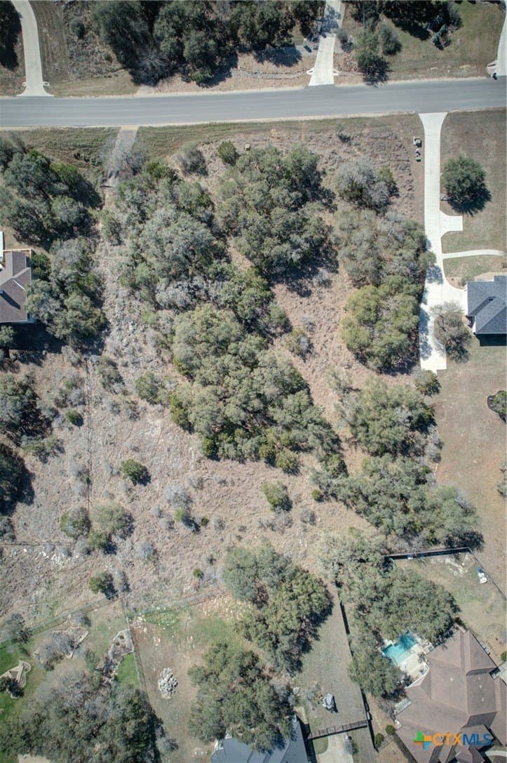 2 acres in Comal County - photo 3