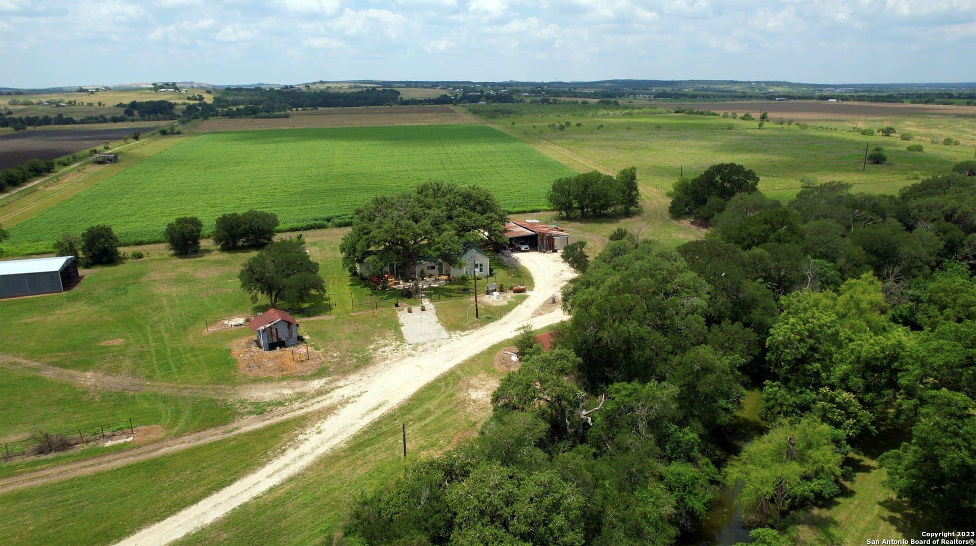 135.6 acres in Comal County - photo 5