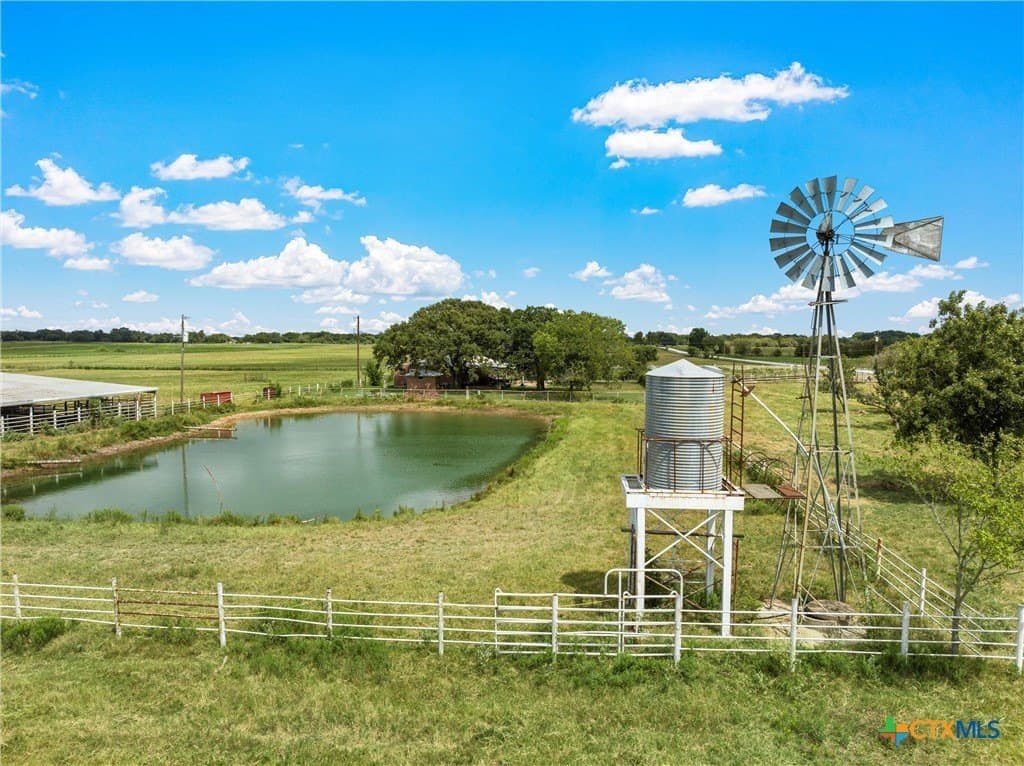 187.62 acres in Hill County - photo 6