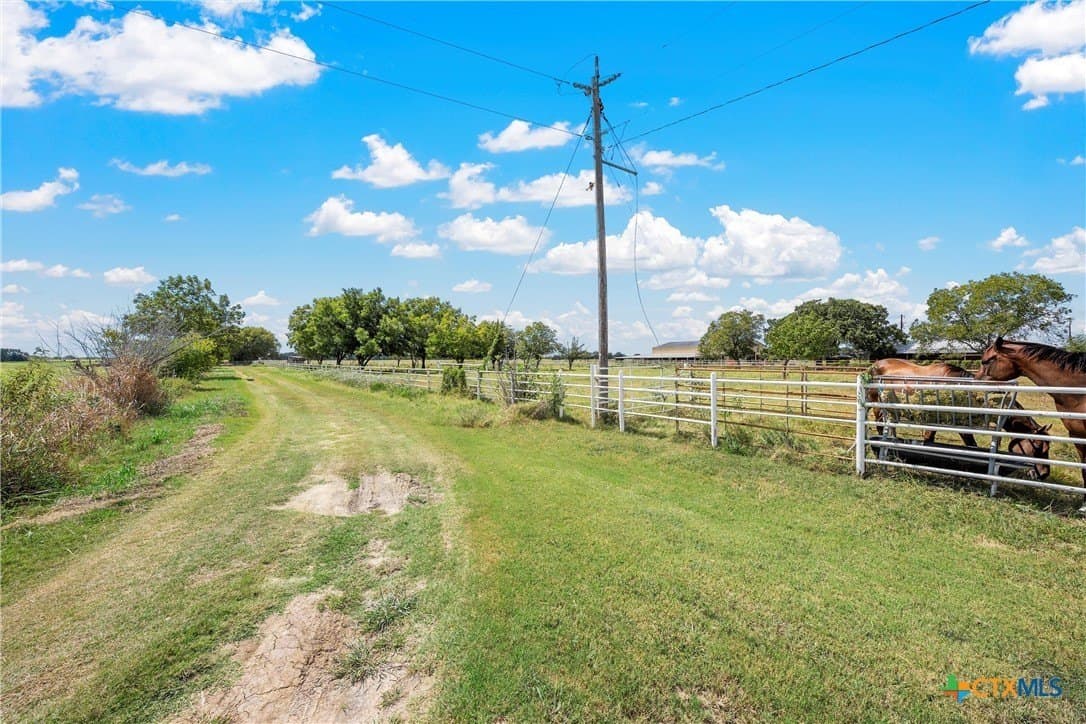 187.62 acres in Hill County - photo 27