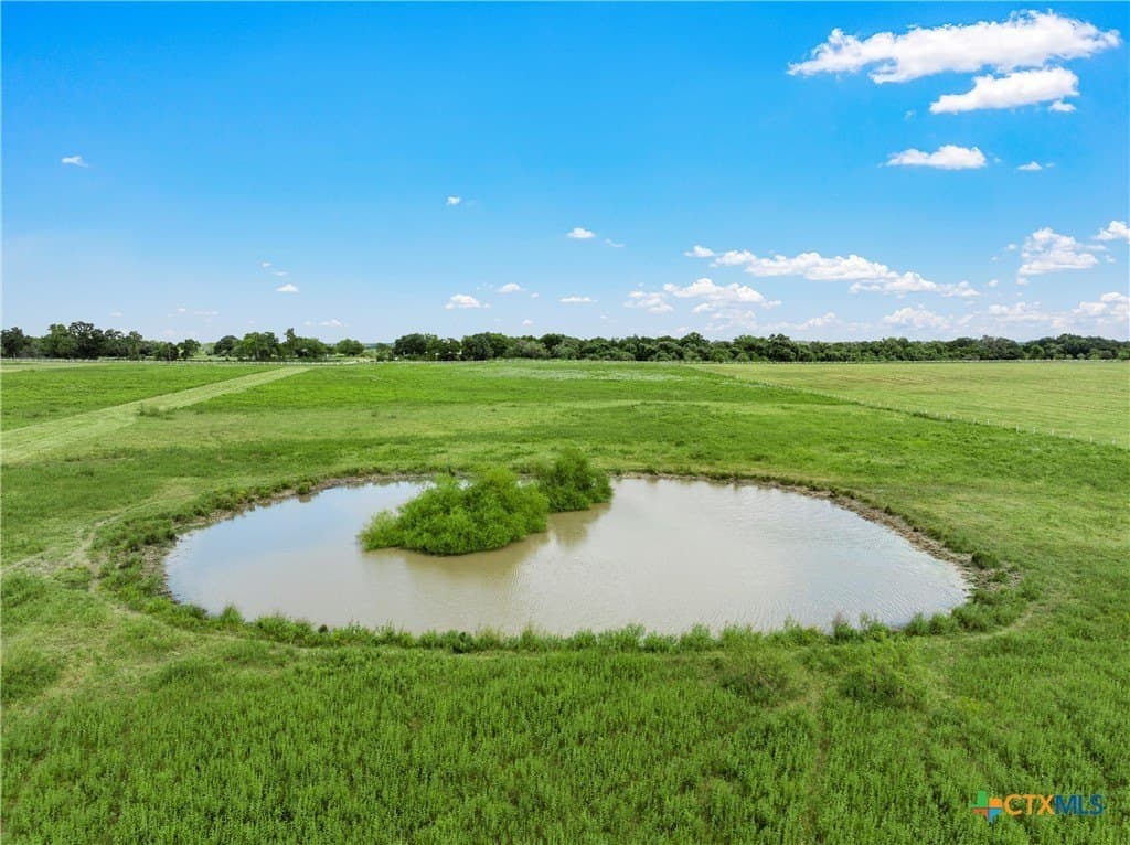 187.62 acres in Hill County - photo 20