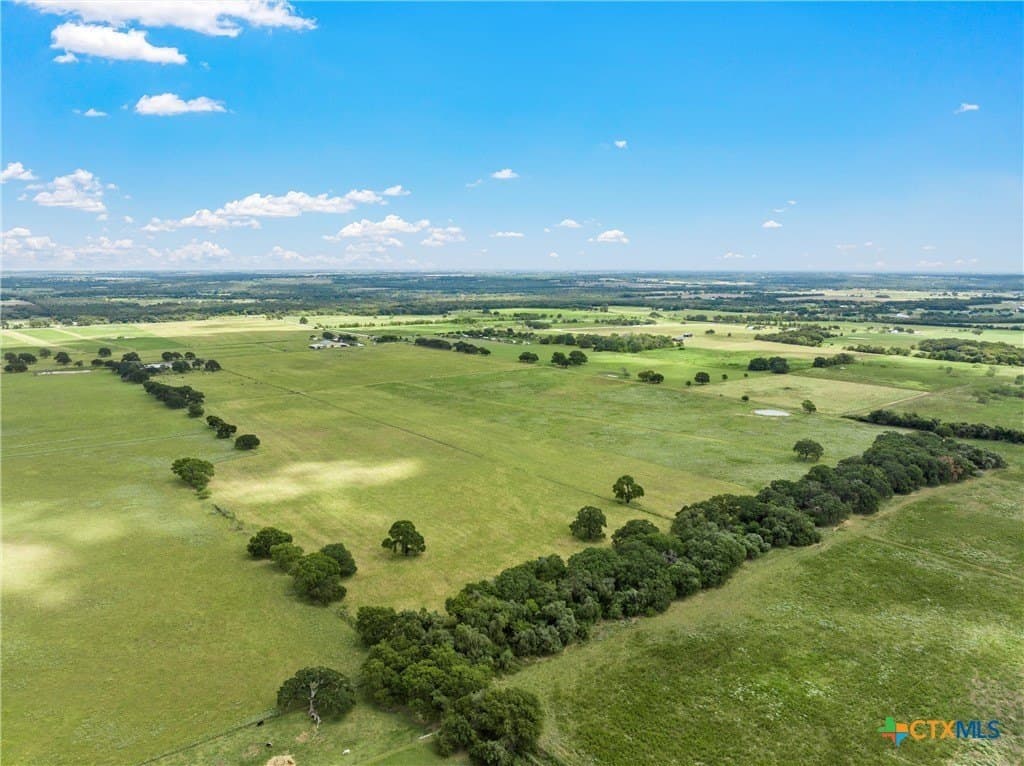 187.62 acres in Hill County - photo 7
