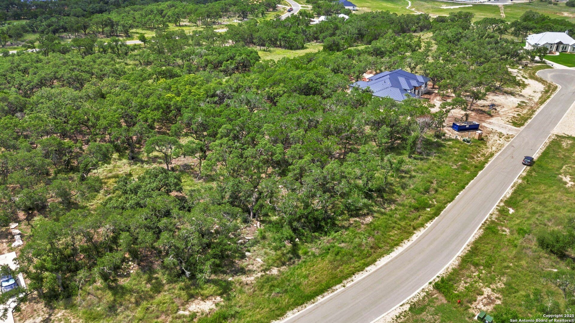 1.01 acres in Comal County - photo 10