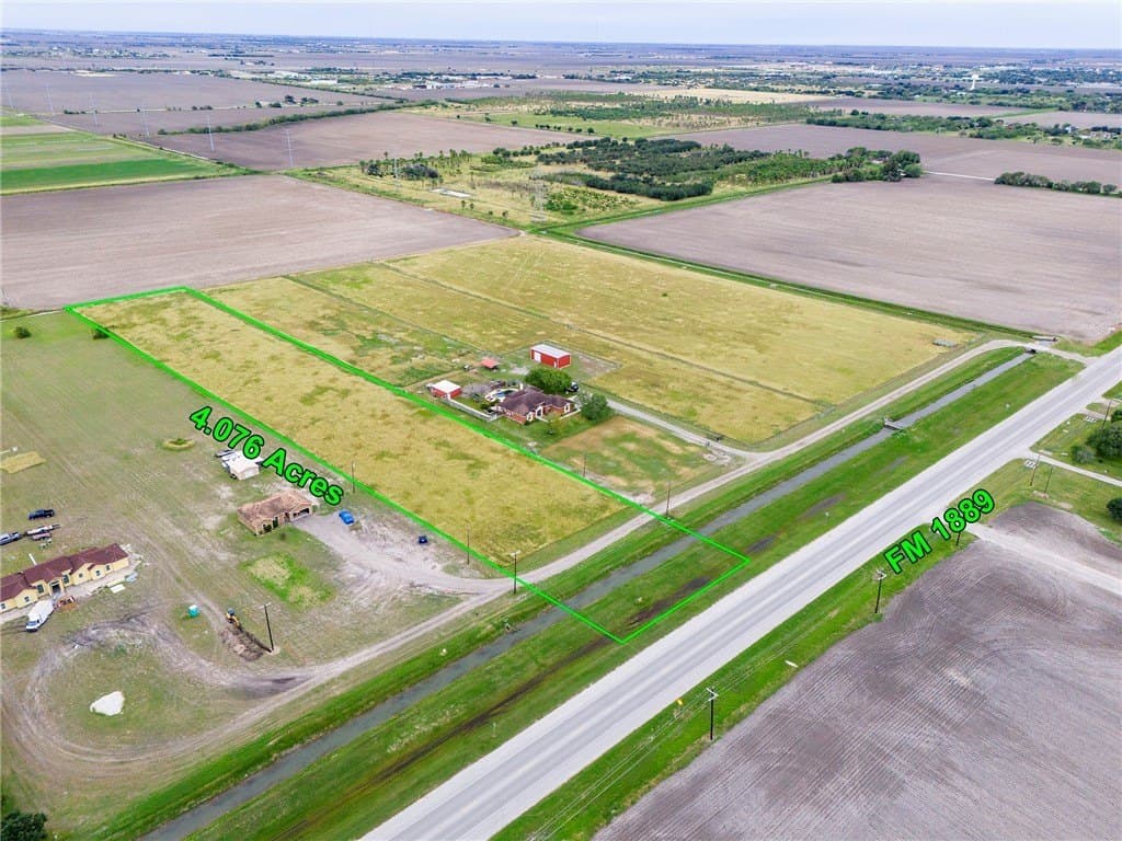4.08 acres in Nueces County - photo 3