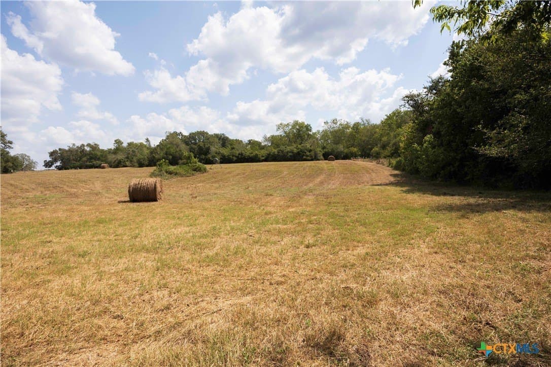 20.3 acres in Lavaca County - photo 26