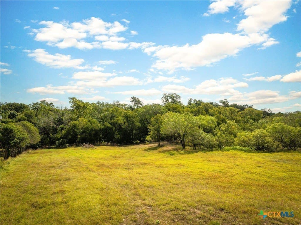 21.47 acres in Guadalupe County - photo 20