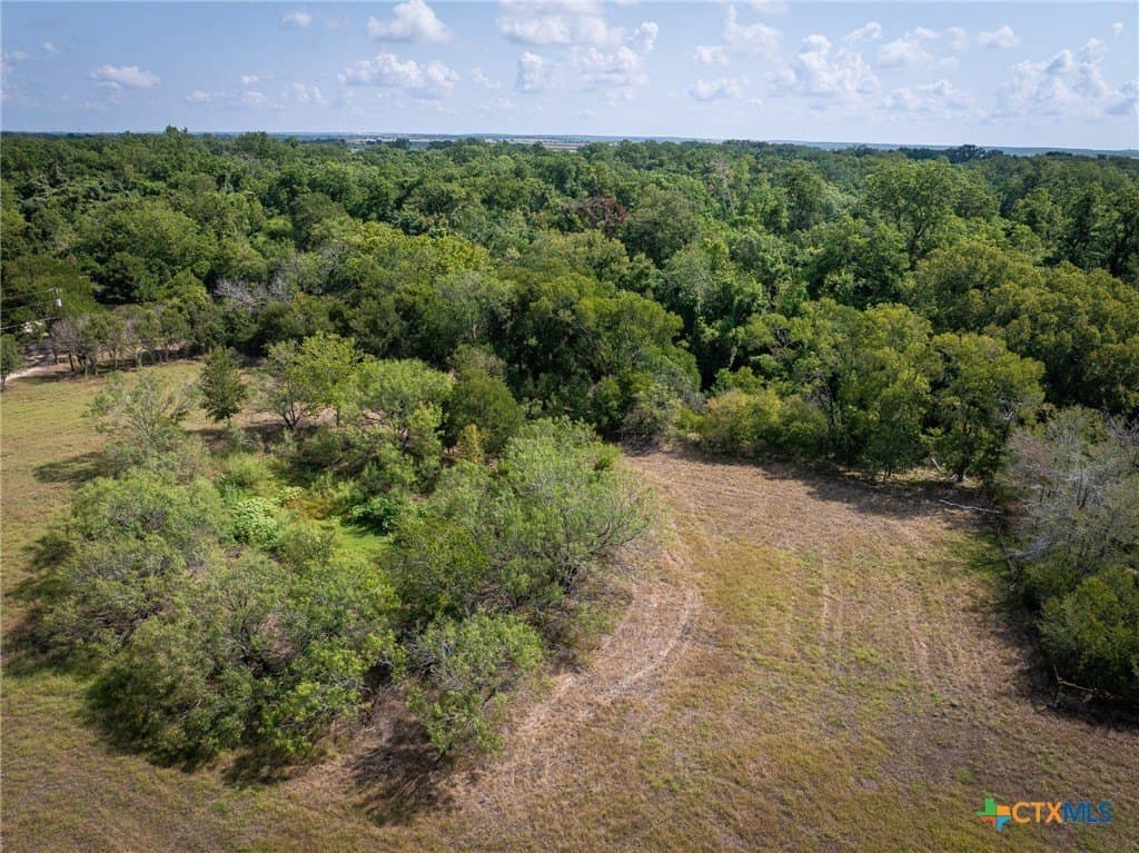 21.47 acres in Guadalupe County - photo 17