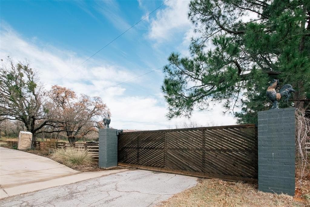 5.87 acres in Denton County - photo 5