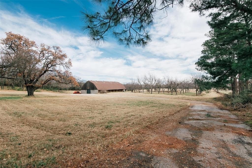 5.87 acres in Denton County - photo 2