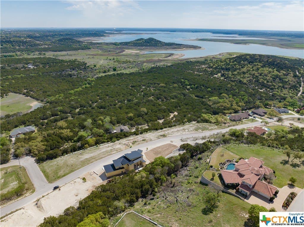 1.69 acres in Bell County - photo 3