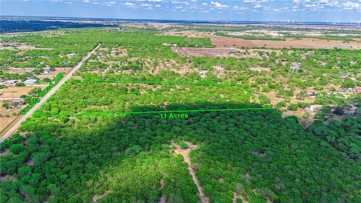 11 acres in San Patricio County - photo 8