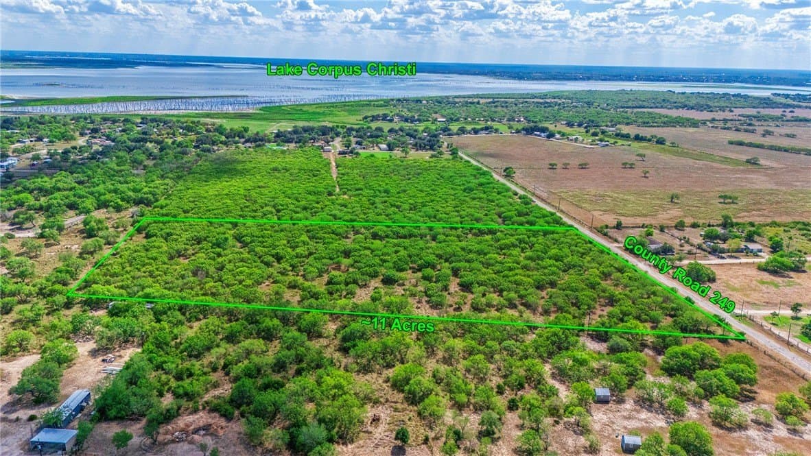 11 acres in San Patricio County - photo 5