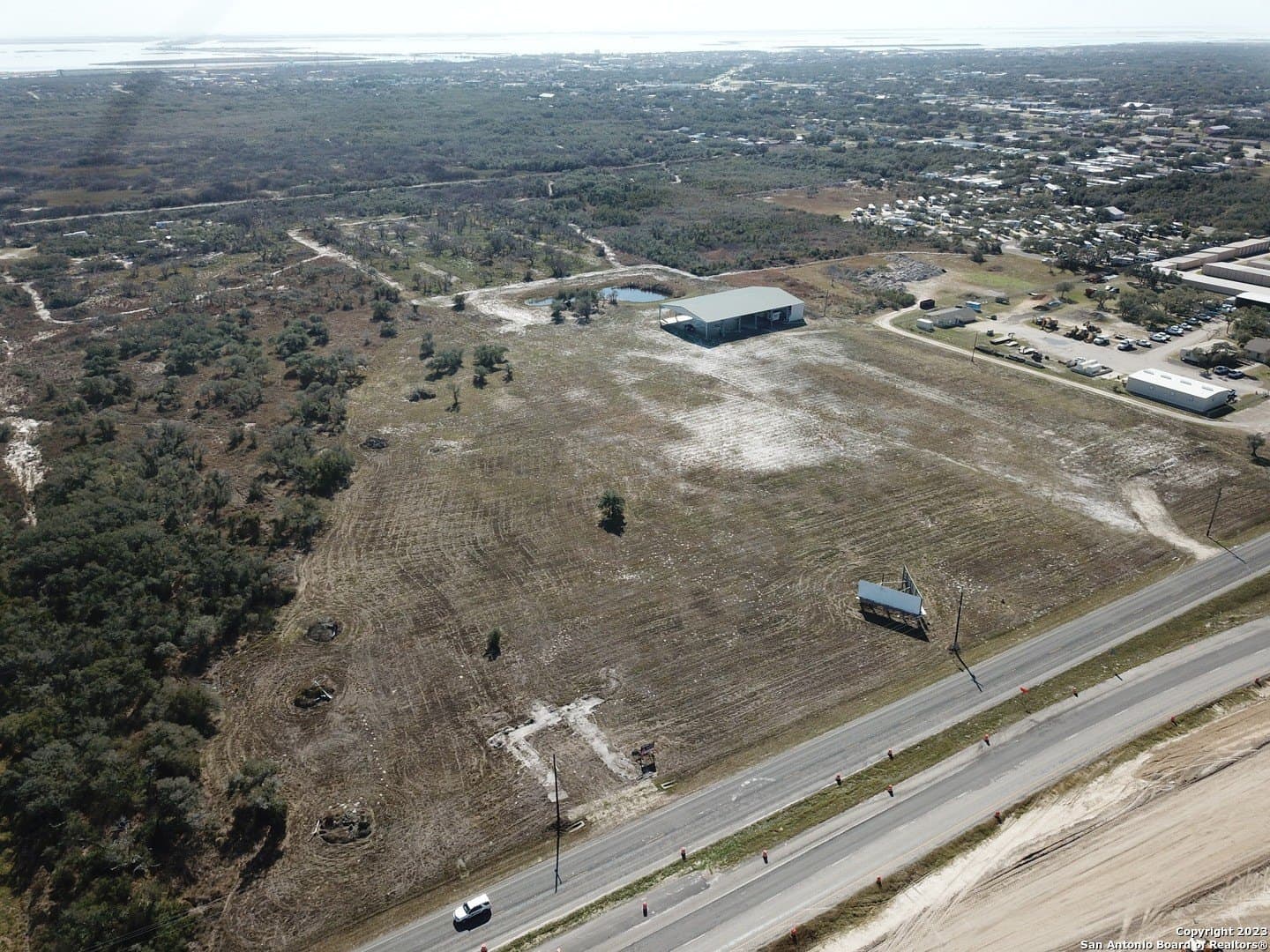 32.64 acres in San Patricio County - photo 9