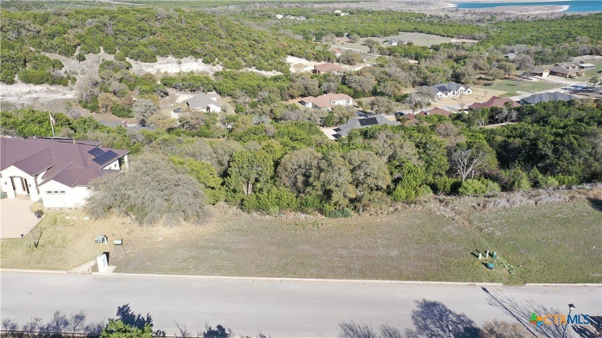 0.97 acres in Bell County - photo 3