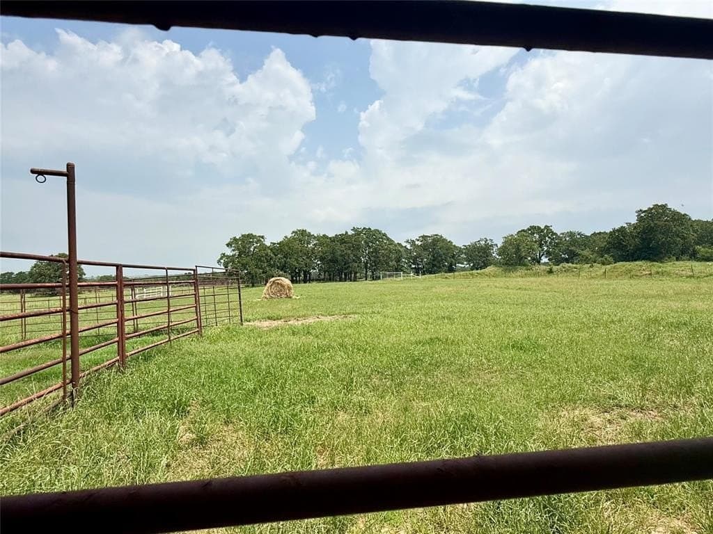47.43 acres in Montague County - photo 5