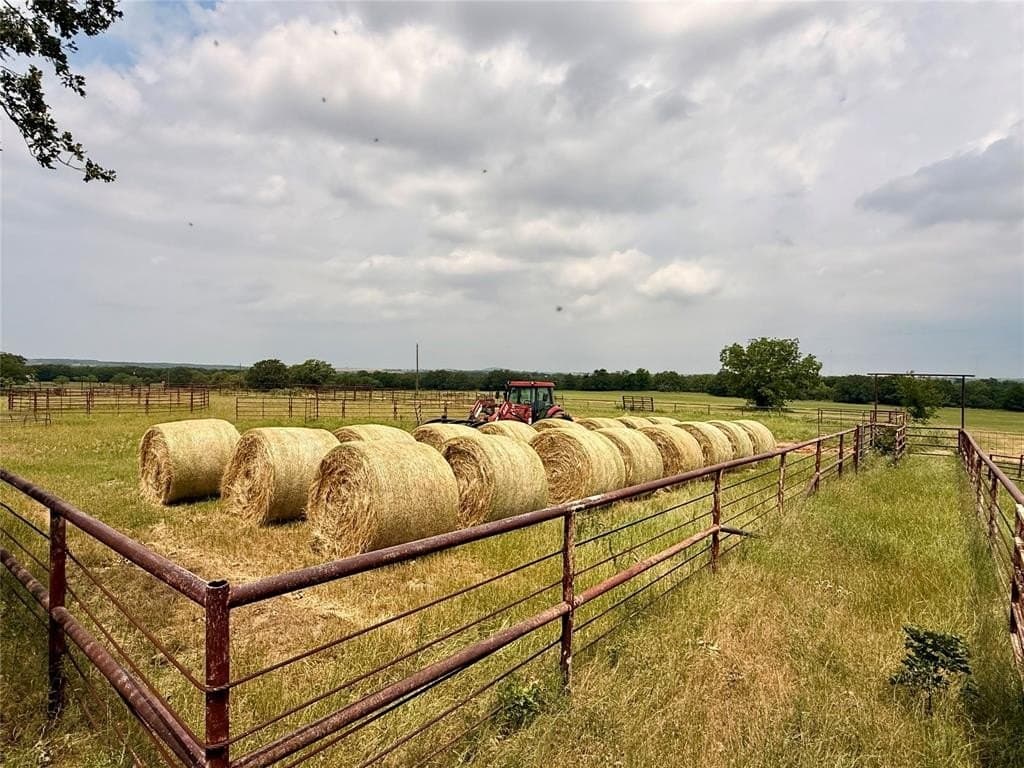 47.43 acres in Montague County - photo 17