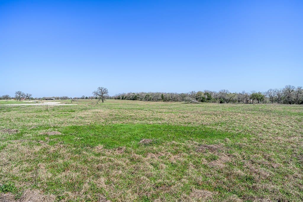 4.42 acres in Fayette County - photo 6
