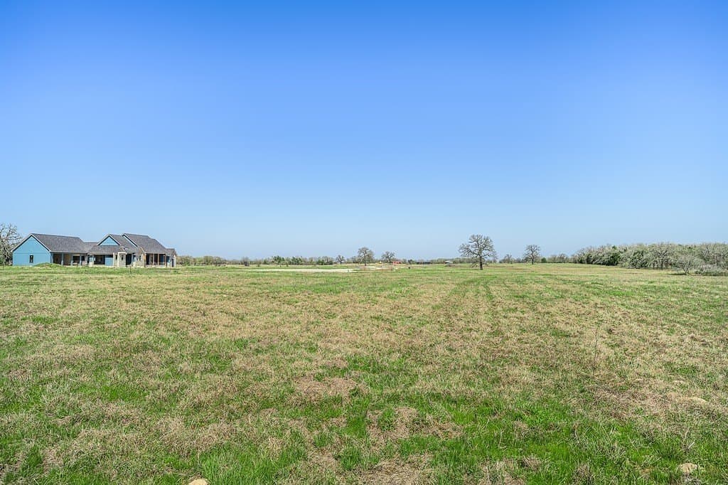 4.42 acres in Fayette County - photo 4