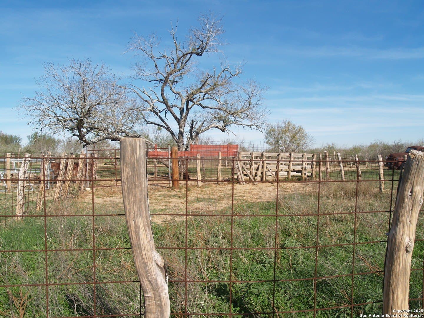 30 acres in Guadalupe County - photo 8