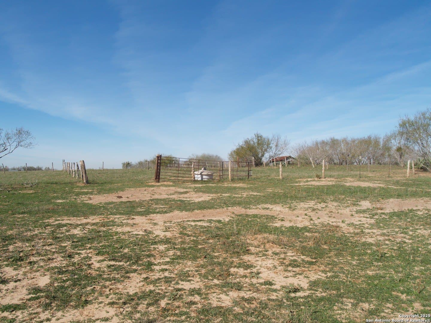 30 acres in Guadalupe County - photo 4