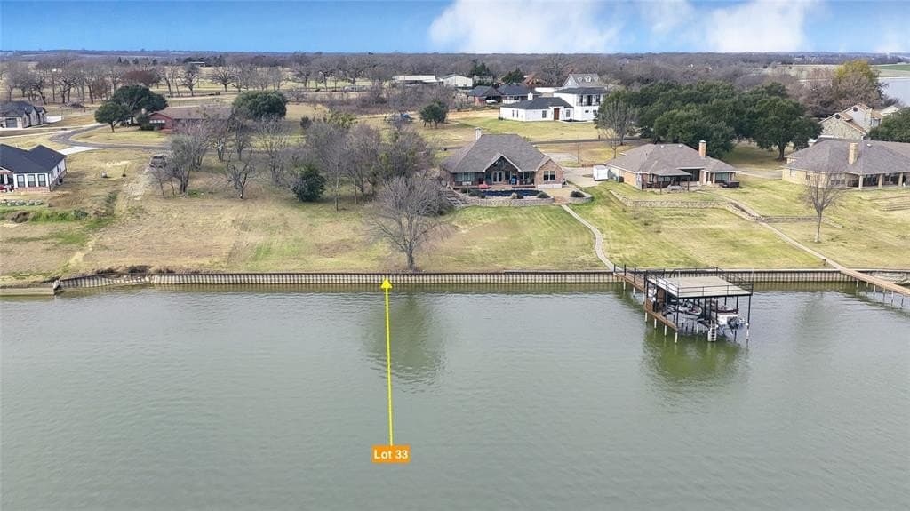 0.58 acres in Navarro County - photo 24