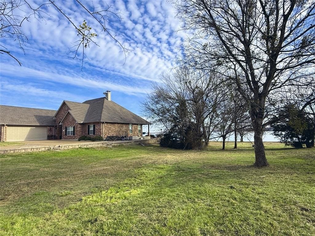 0.58 acres in Navarro County - photo 29