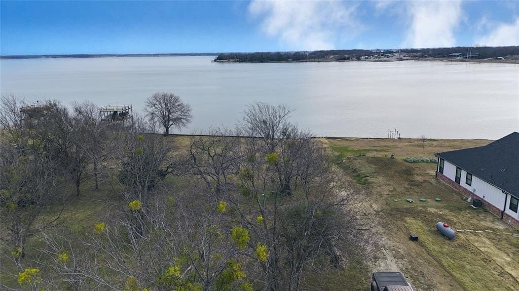 0.58 acres in Navarro County - photo 14