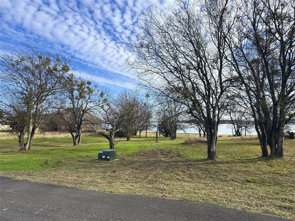0.58 acres in Navarro County - photo 27