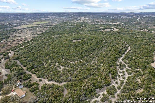 99.68 acres in Comal County - photo 9