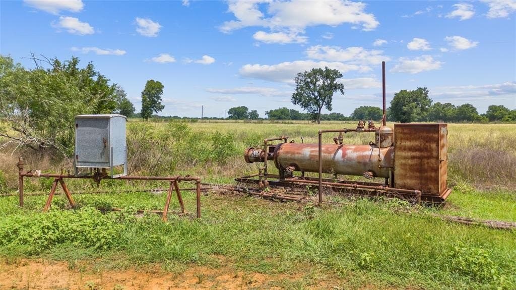 16.88 acres in Burleson County - photo 10