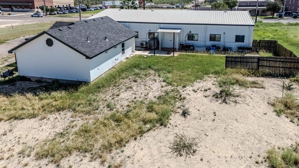 37,506 acres in Maverick County - photo 12