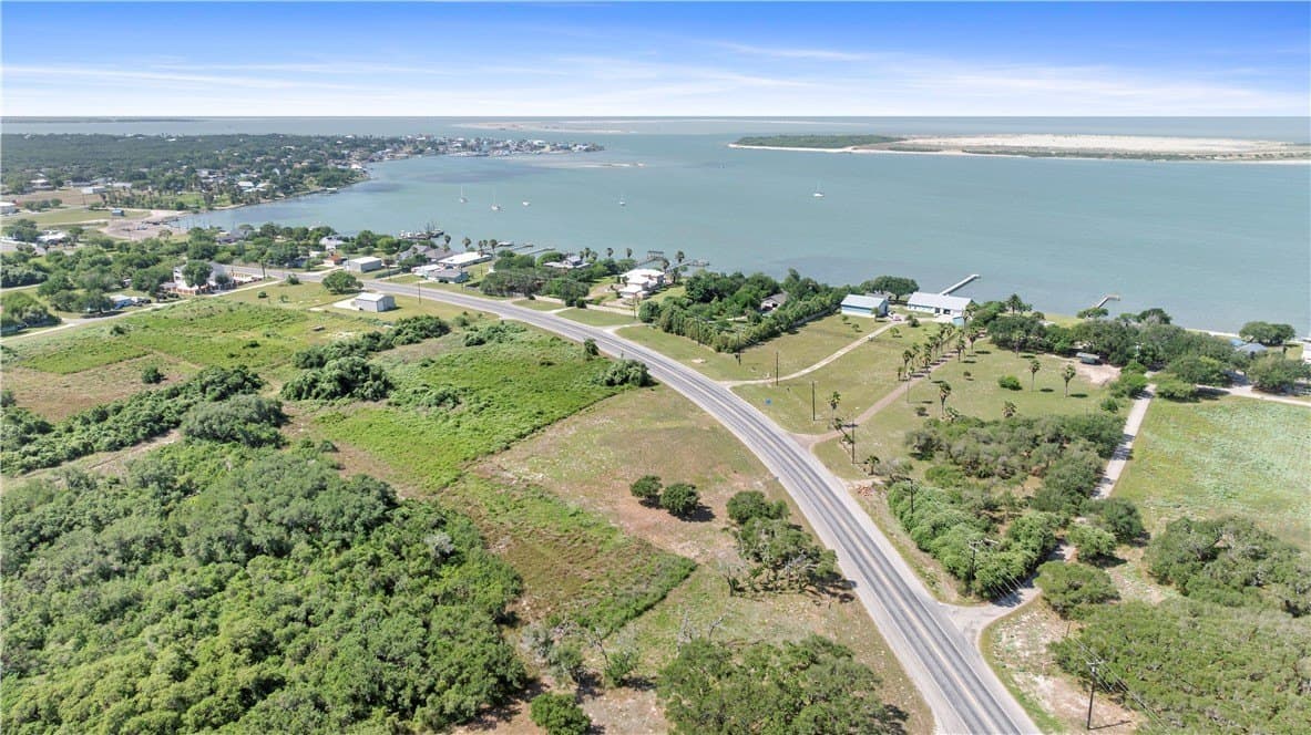 10.72 acres in San Patricio County - photo 7