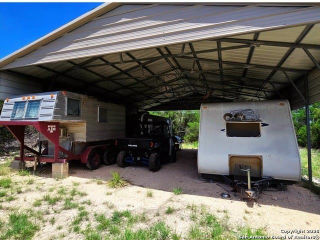 100 acres in Edwards County - photo 10