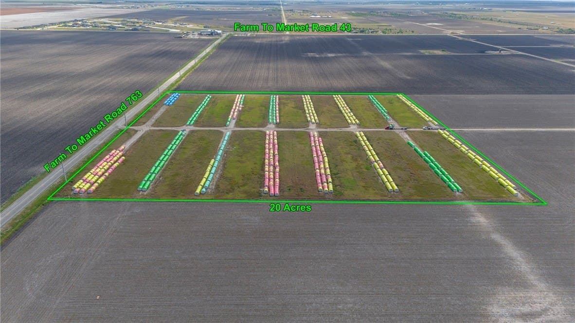 20 acres in Nueces County - photo 2