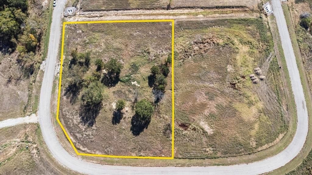 1.67 acres in Grayson County - photo 2