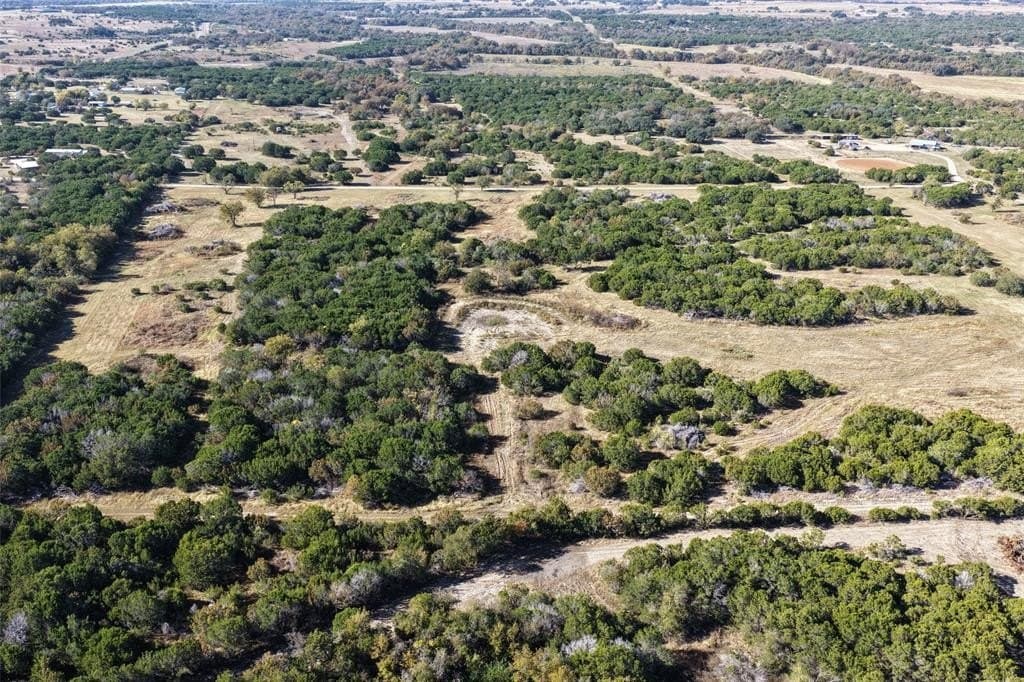 20 acres in Bosque County - photo 4