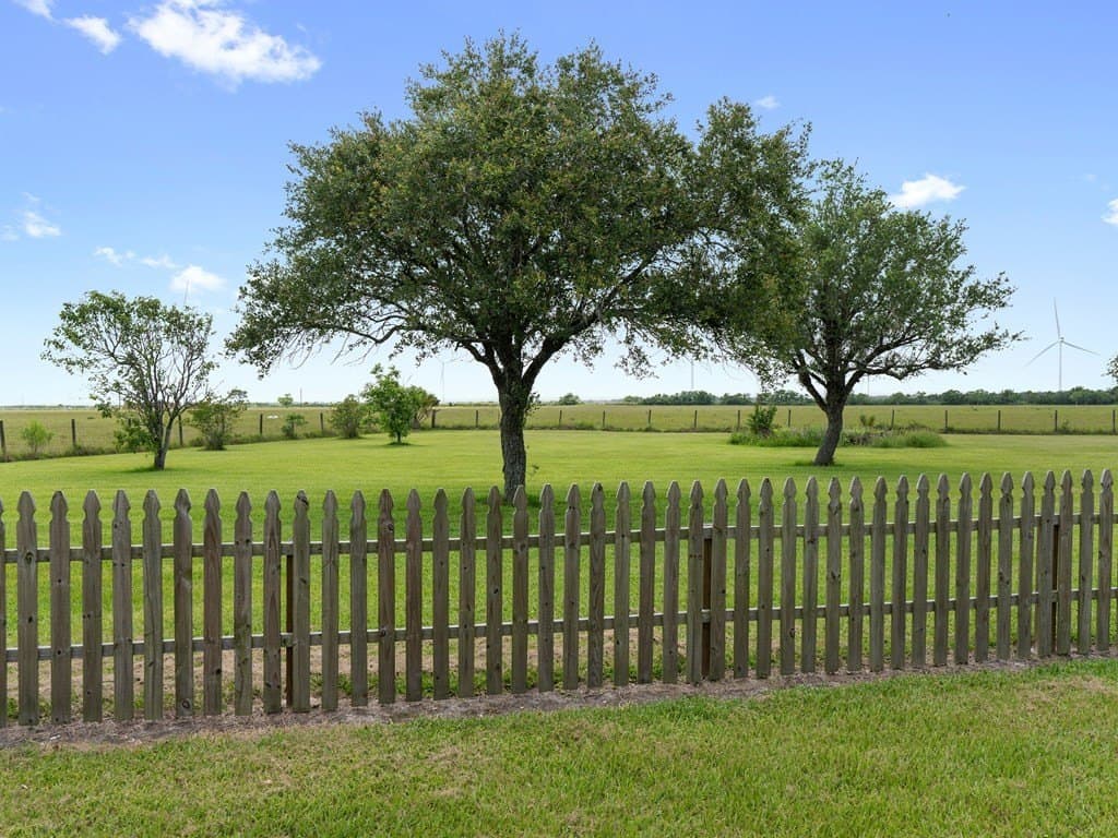 10.9 acres in Texas County - photo 52