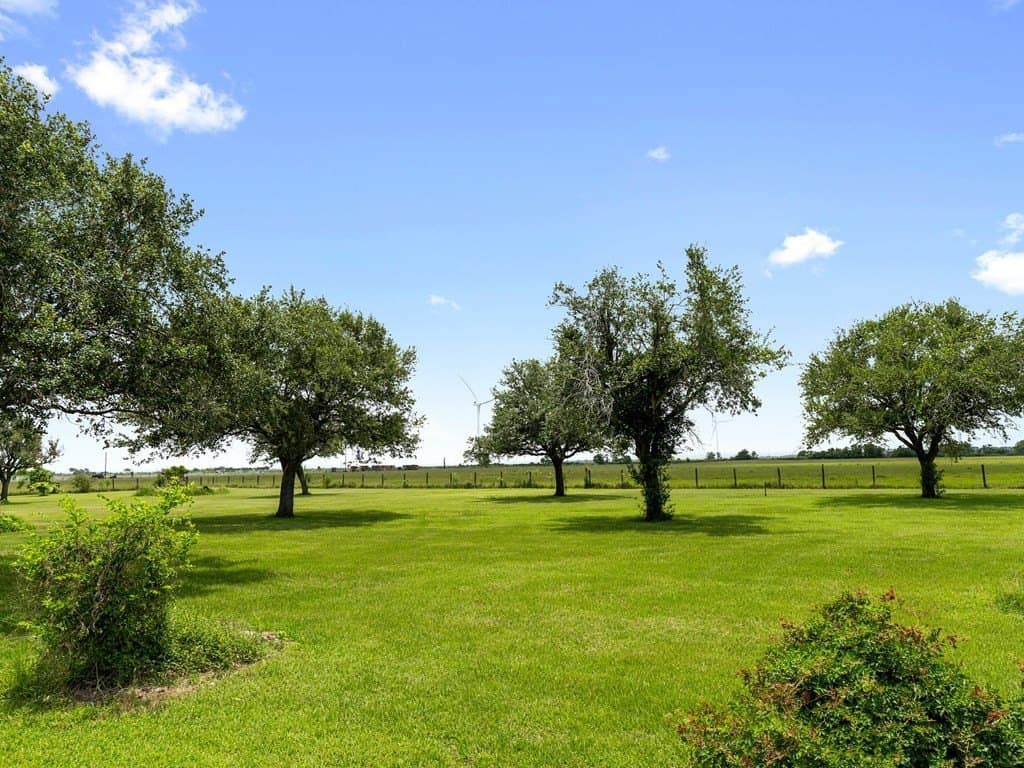 10.9 acres in Texas County - photo 57