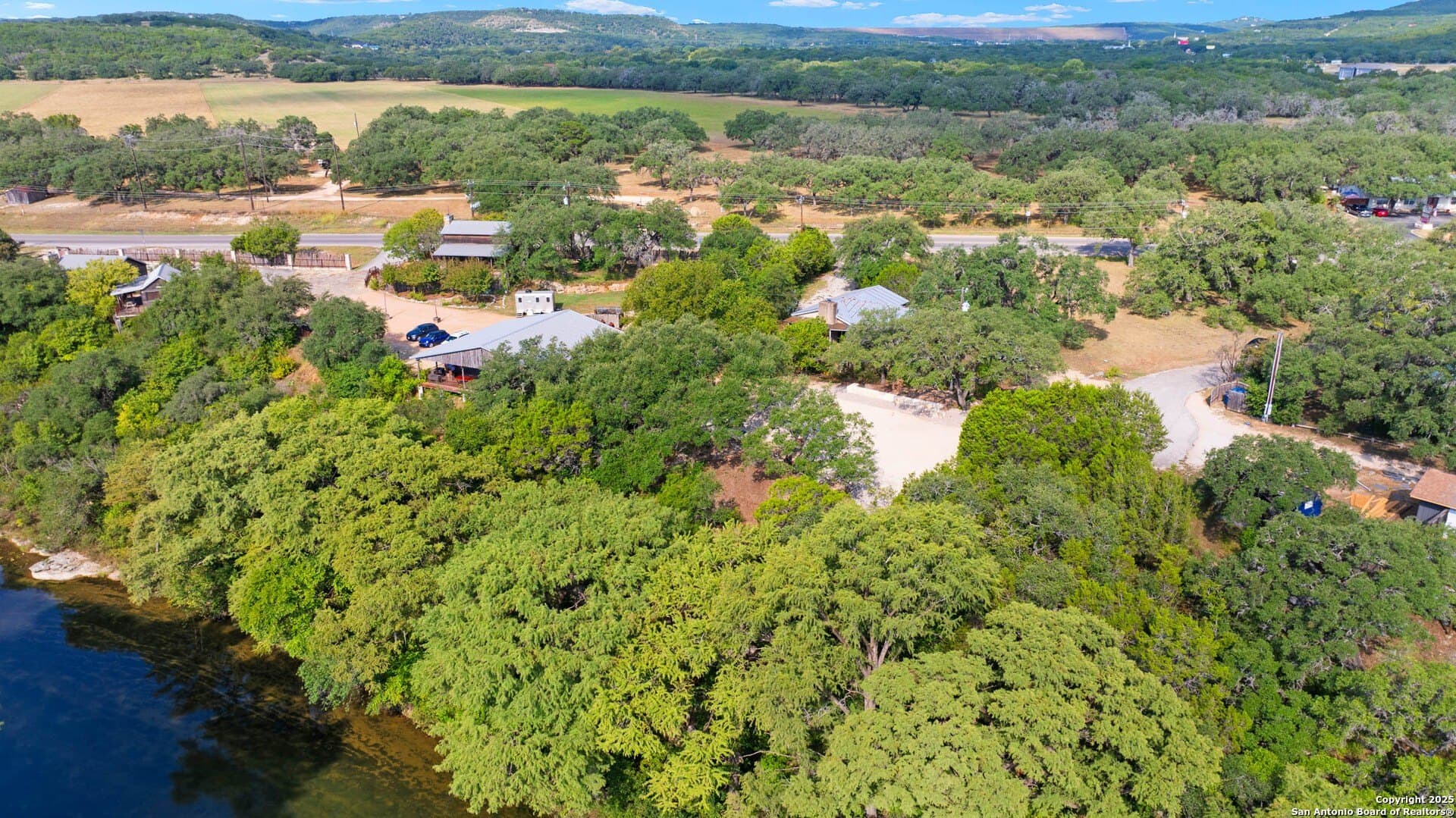 0.31 acres in Comal County - photo 6