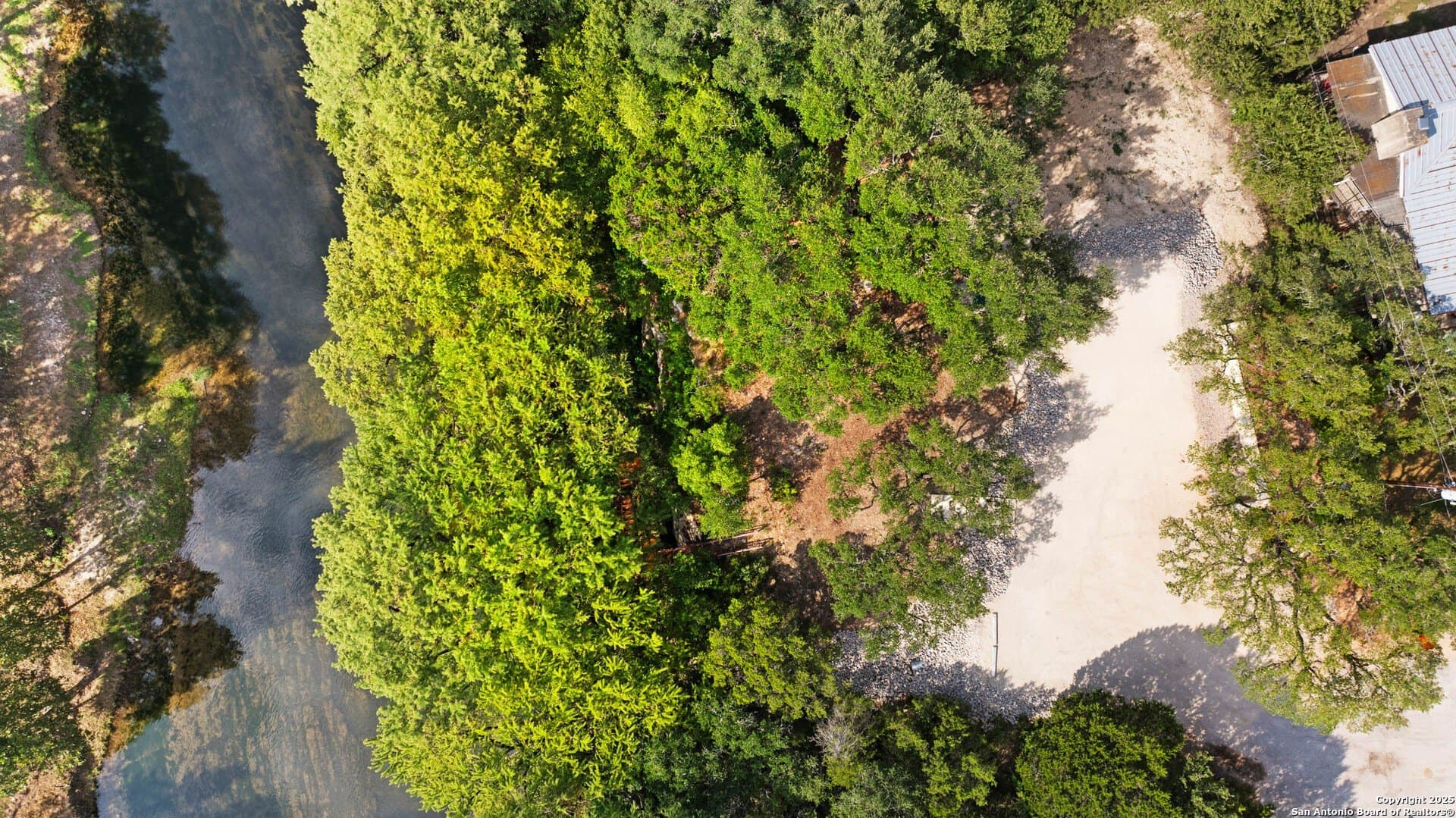 0.31 acres in Comal County - photo 4