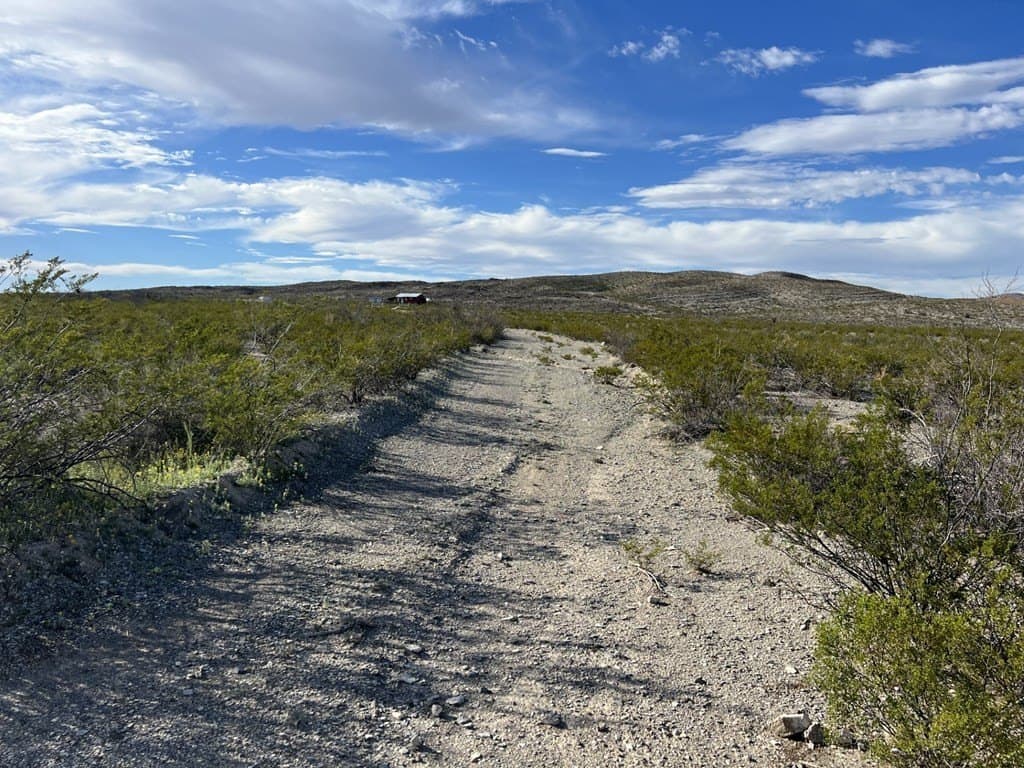 20 acres in Brewster County - photo 31