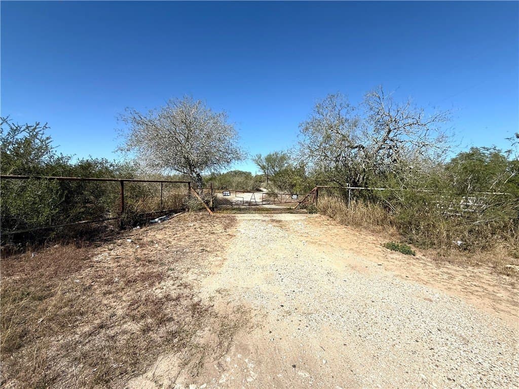 135.48 acres in Duval County - photo 3