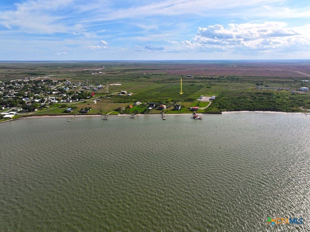 10.83 acres in Calhoun County - photo 2