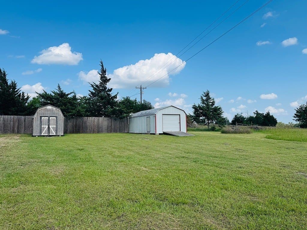 13.4 acres in Fayette County - photo 11