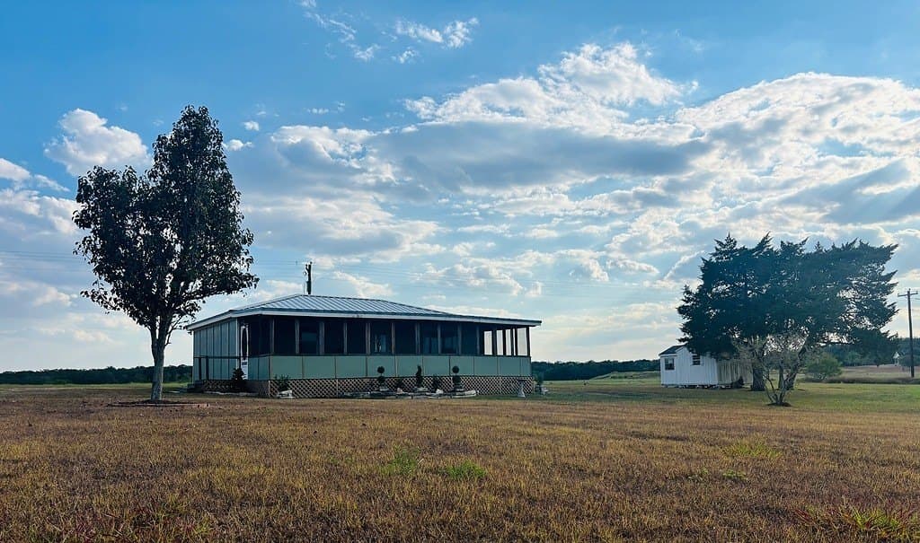 13.4 acres in Fayette County - photo 2