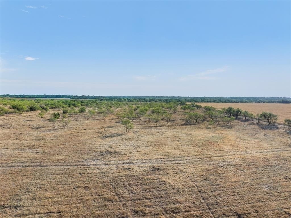 10 acres in McCulloch County - photo 4