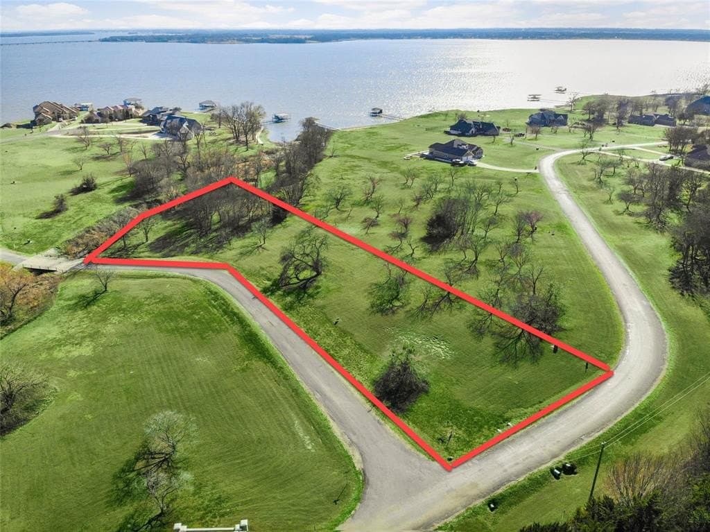1.56 acres in Navarro County - photo 7