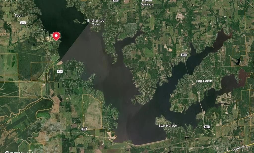 10.12 acres in Henderson County - photo 4