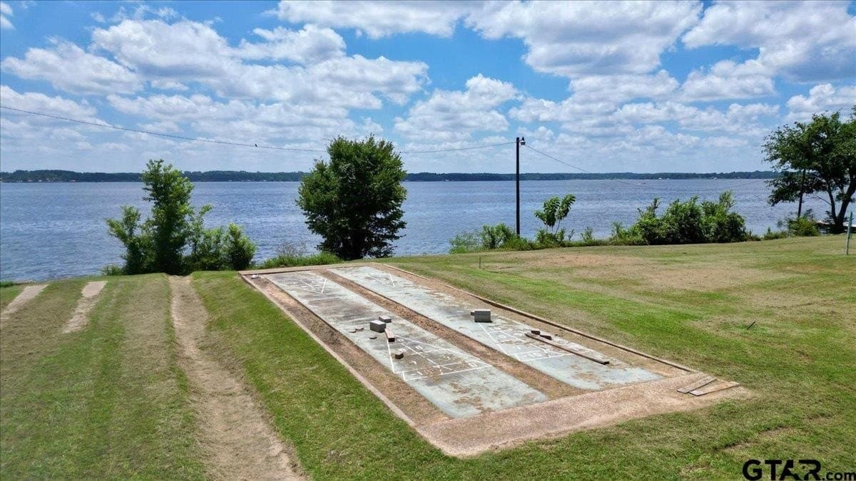 10.16 acres in Smith County - photo 15